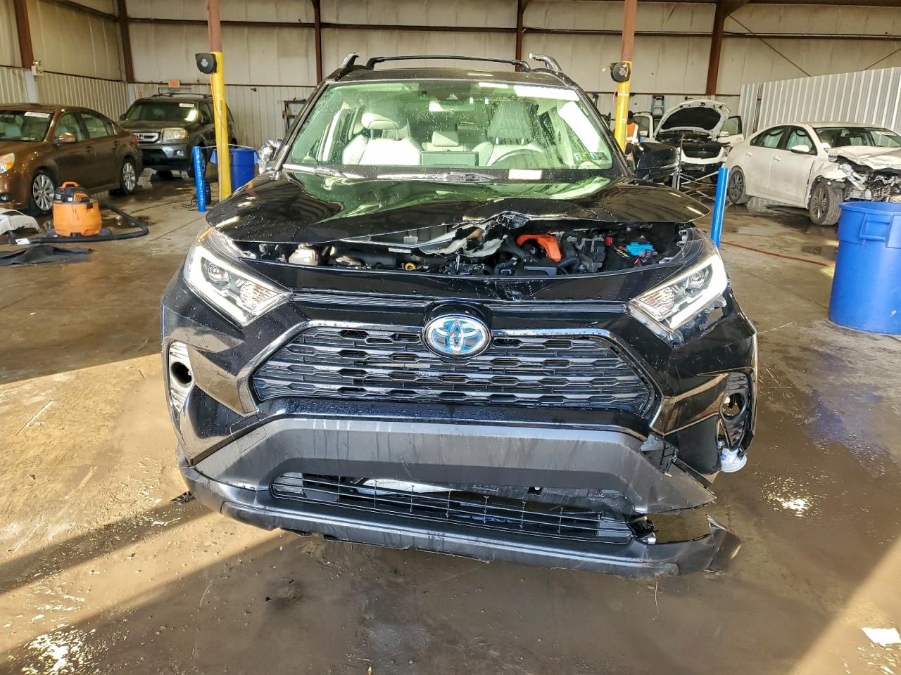 2021 TOYOTA RAV4 XLE PREMIUM photo 5