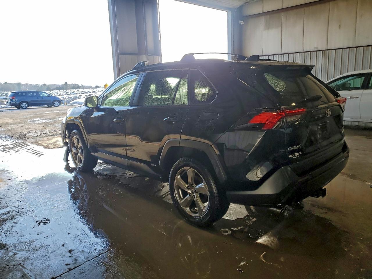 2021 TOYOTA RAV4 XLE PREMIUM photo 2