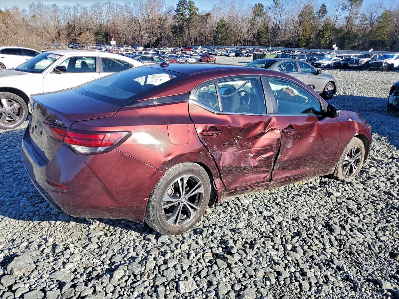 2022 NISSAN SENTRA SV photo 3