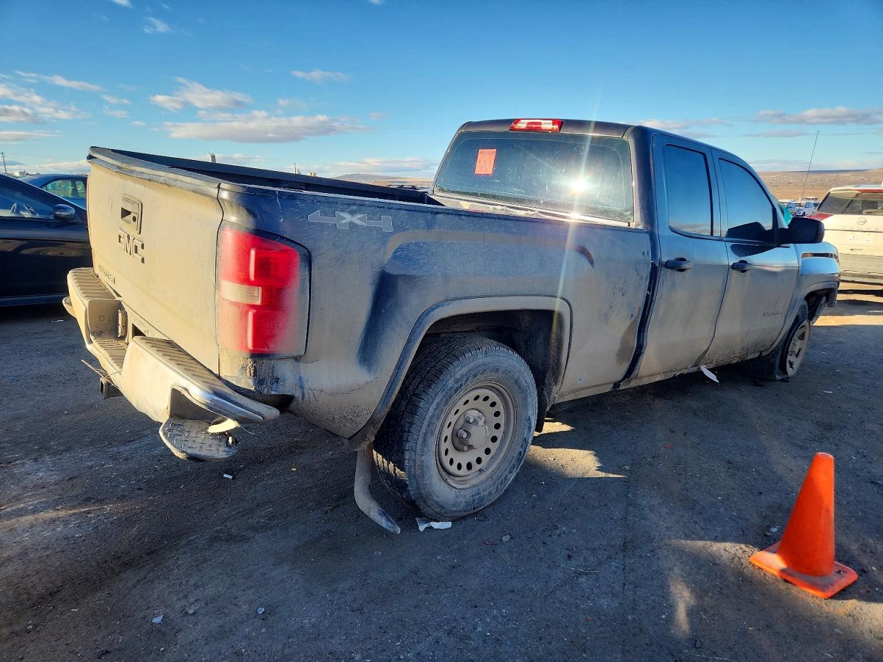 2015 GMC SIERRA K1500 photo 3