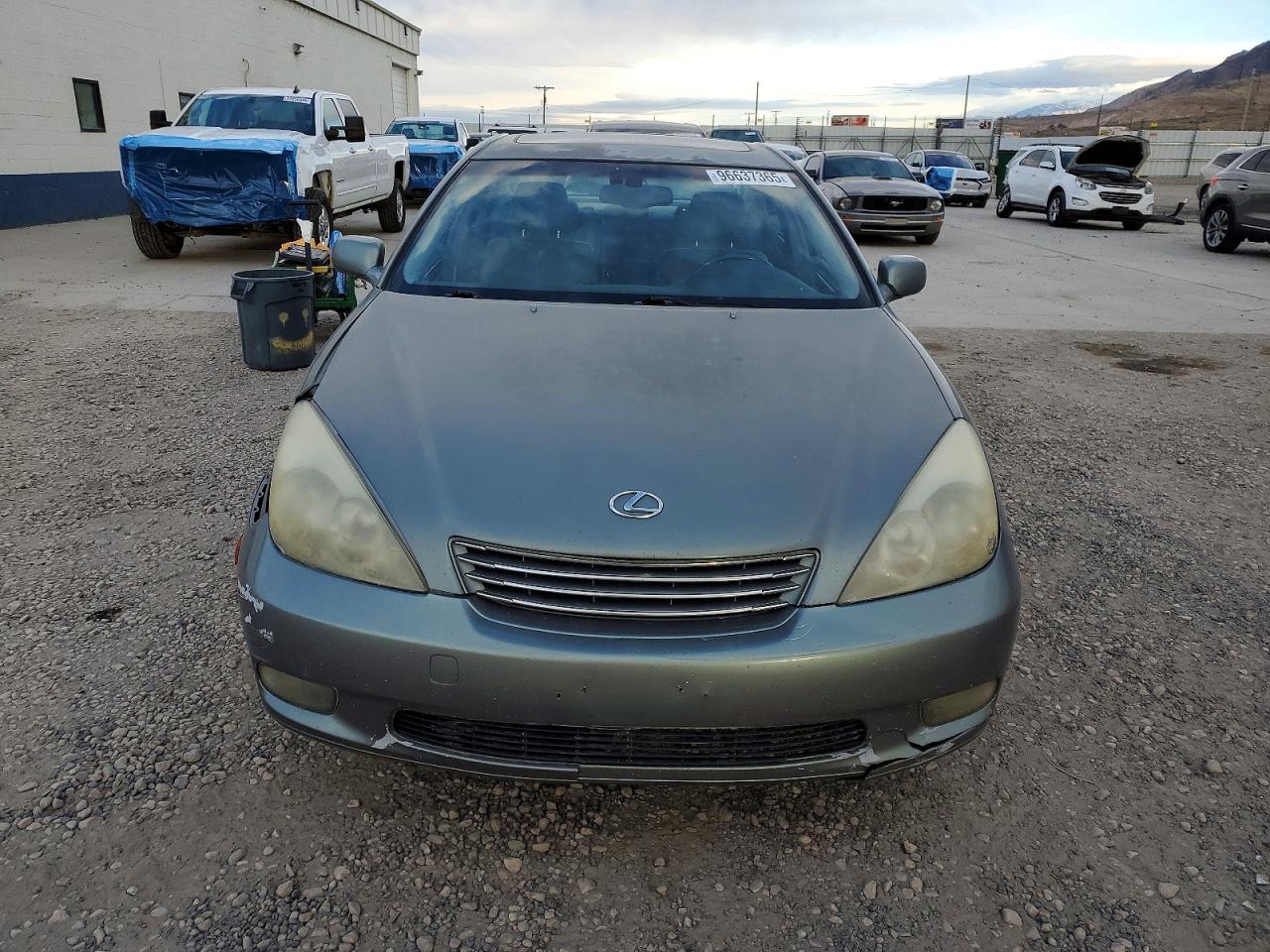 2003 LEXUS ES 300 photo 5