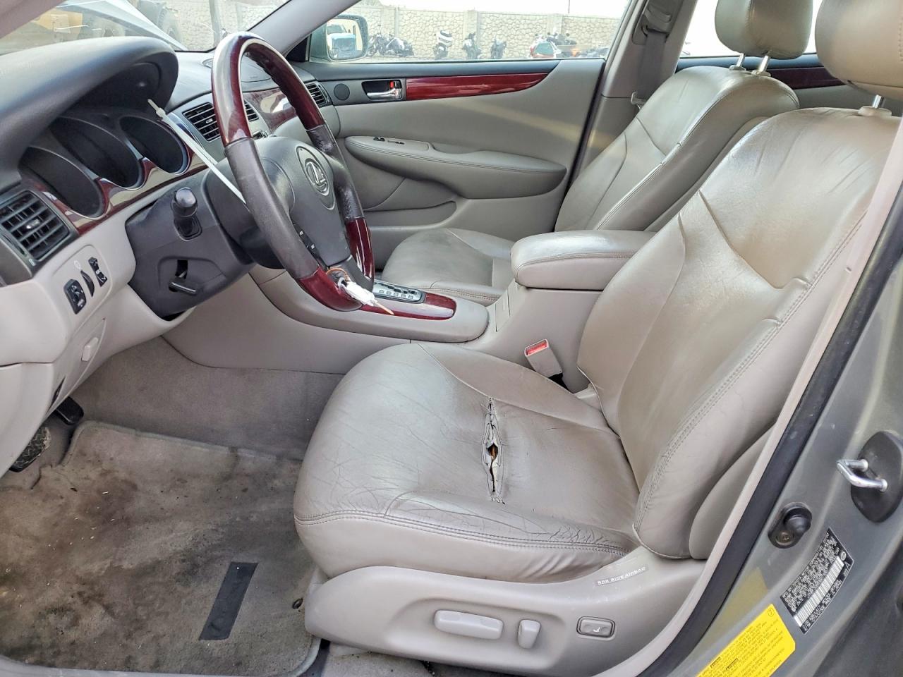 2003 LEXUS ES 300 photo 7