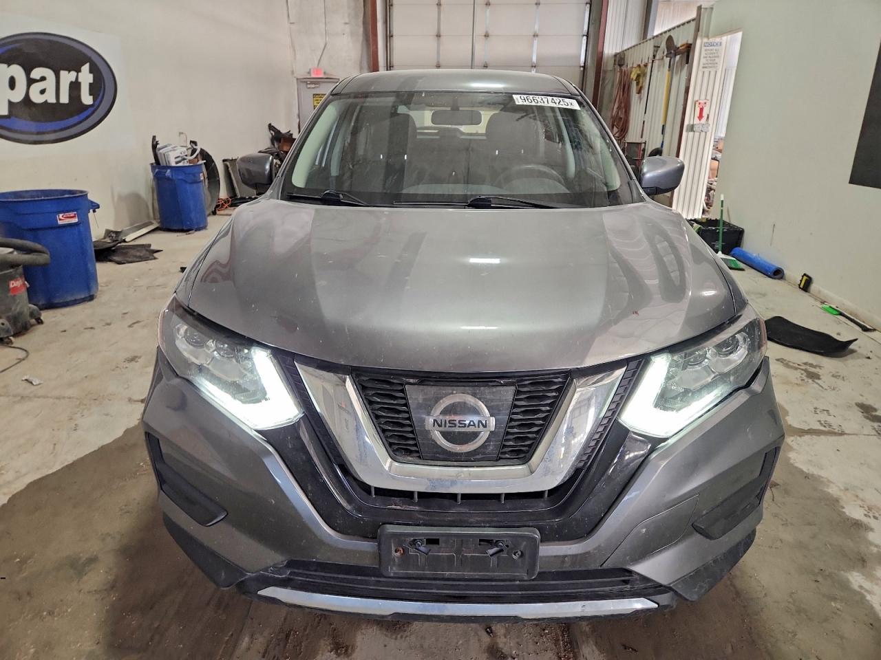 2017 NISSAN ROGUE S photo 5