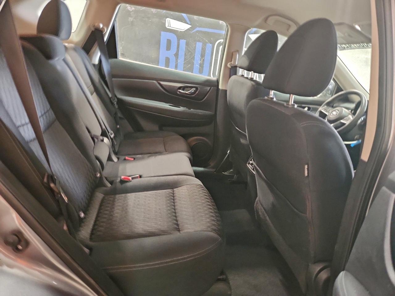 2017 NISSAN ROGUE S photo 11
