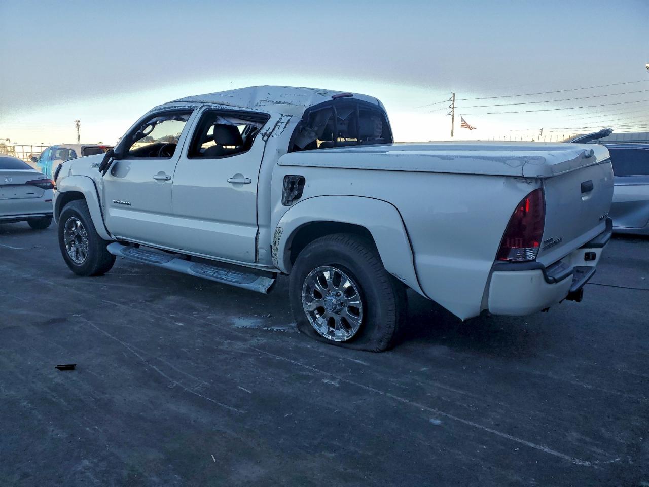 2009 TOYOTA TACOMA DOUBLE CAB photo 2