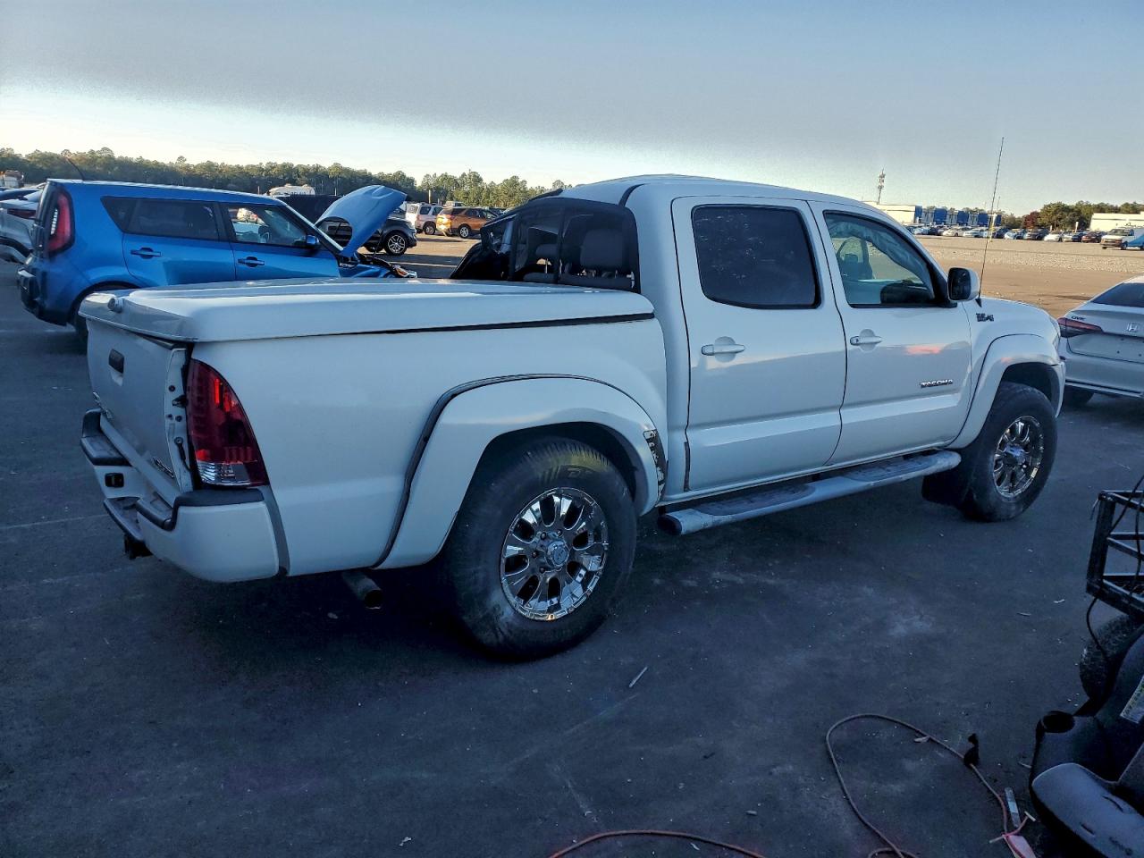 2009 TOYOTA TACOMA DOUBLE CAB photo 3