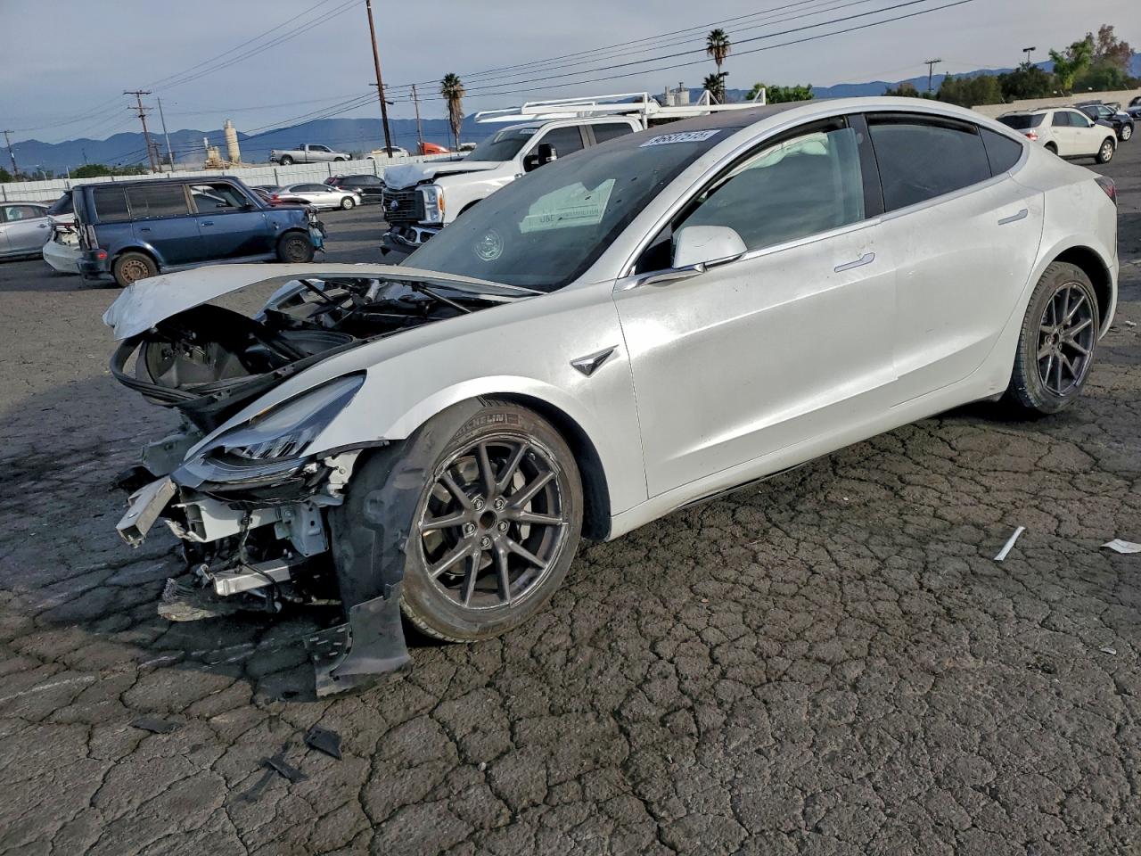 2018 TESLA MODEL 3