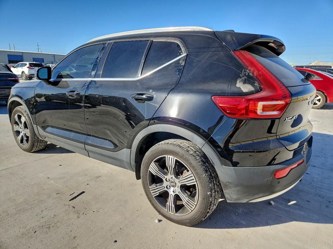 2021 VOLVO XC40 T4 INSCRIPTION photo 2