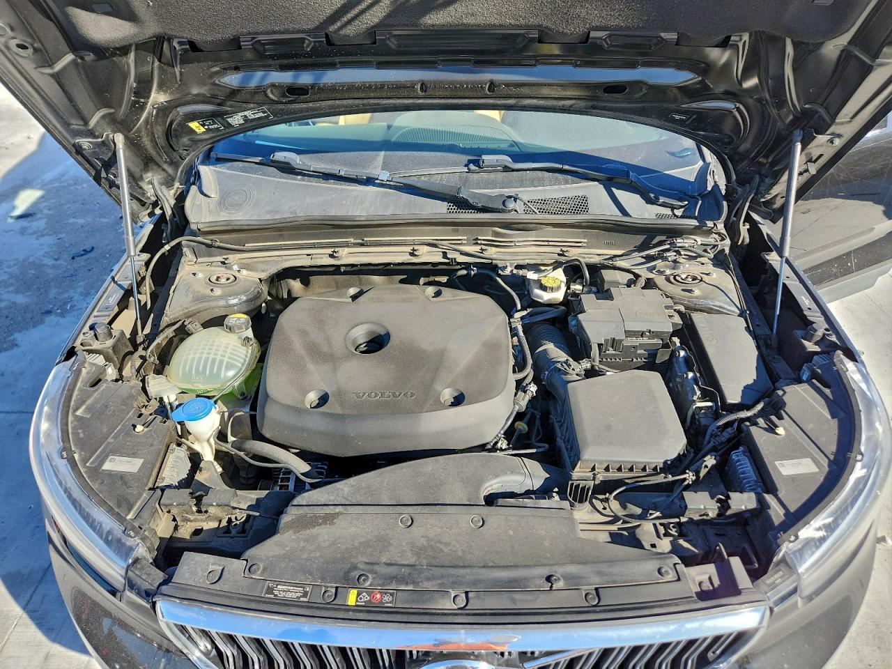 2021 VOLVO XC40 T4 INSCRIPTION photo 12
