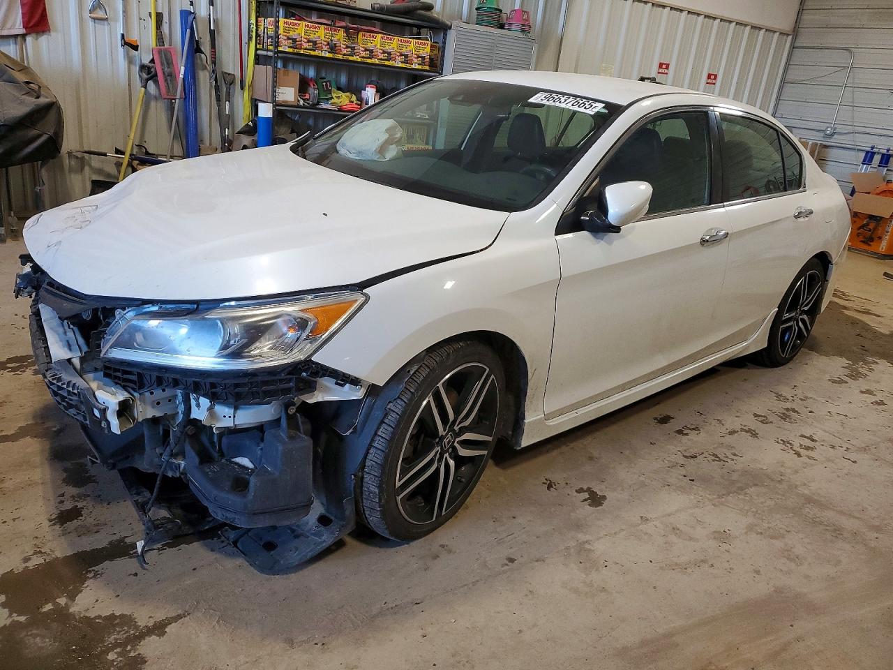 2017 HONDA ACCORD
