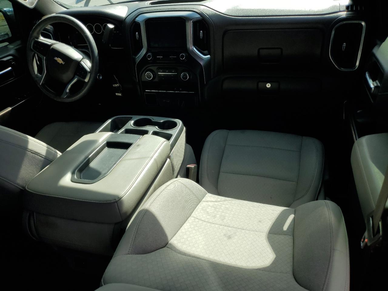 2020 CHEVROLET SILVERADO C1500 LT photo 8