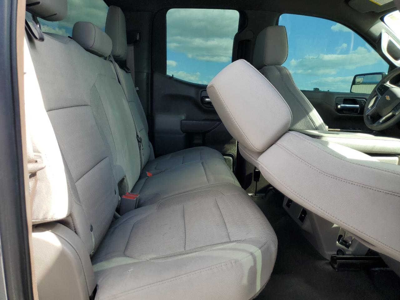 2020 CHEVROLET SILVERADO C1500 LT photo 10