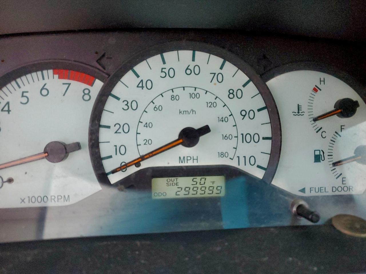 2004 TOYOTA COROLLA CE photo 9