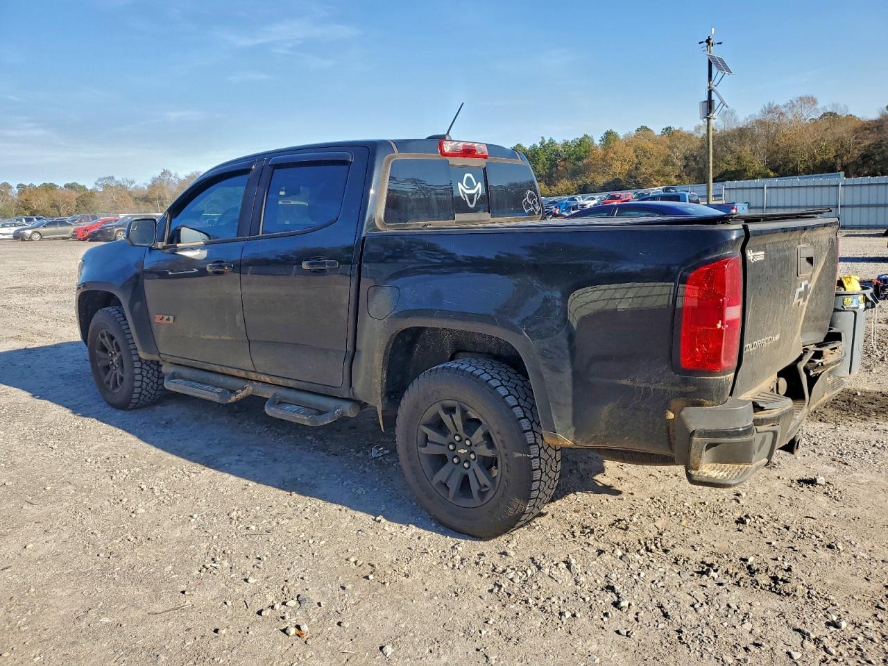 2018 CHEVROLET COLORADO Z71 photo 2