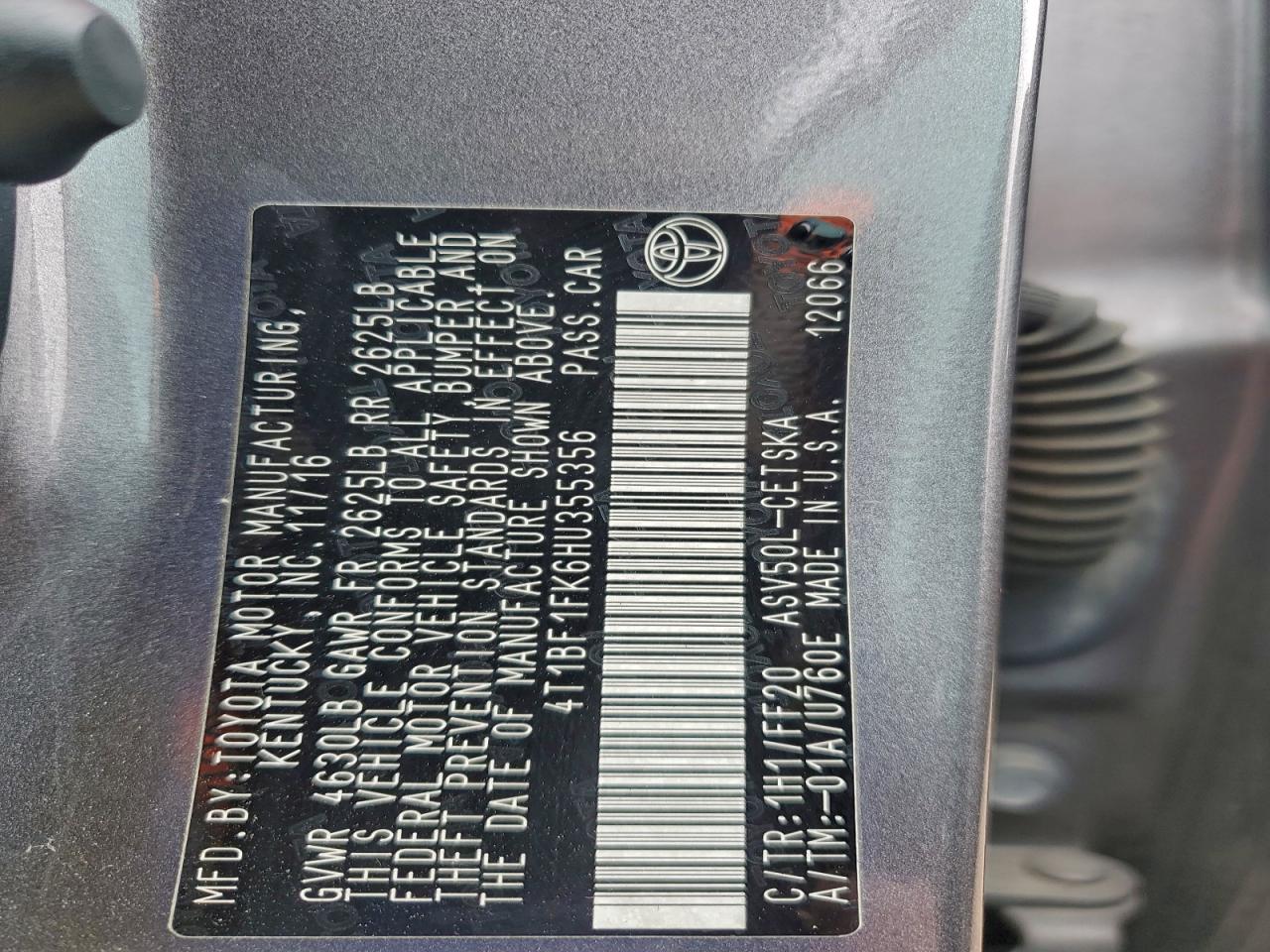 2017 TOYOTA CAMRY LE photo 13