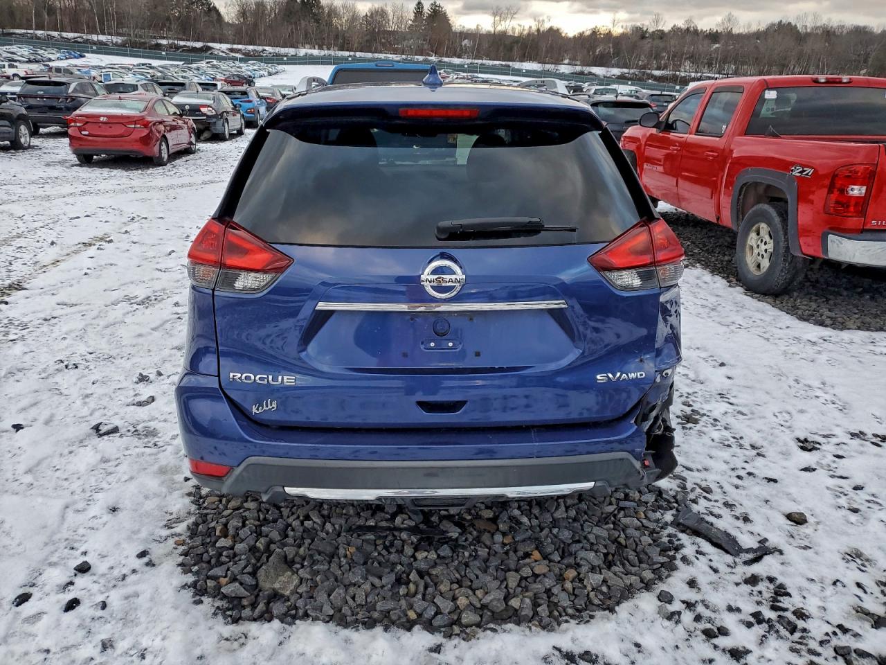 2018 NISSAN ROGUE S photo 6