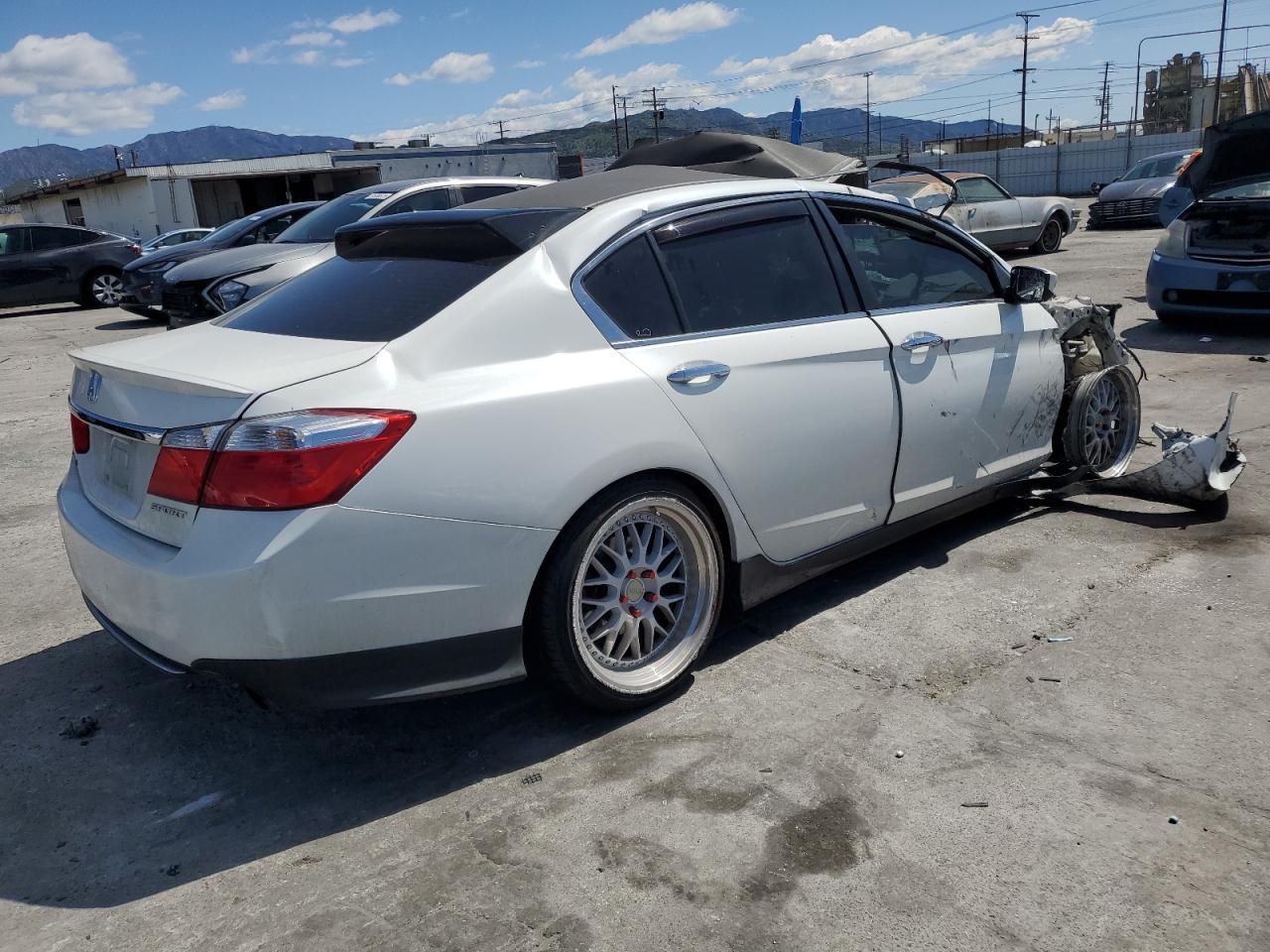 2015 HONDA ACCORD SPORT photo 3