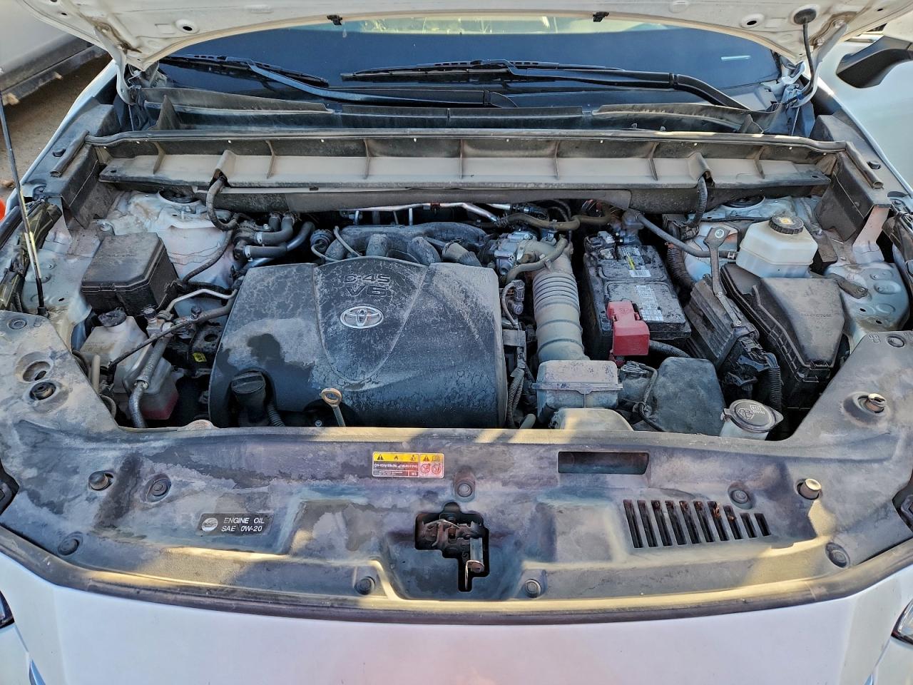 2021 TOYOTA HIGHLANDER LIMITED photo 12