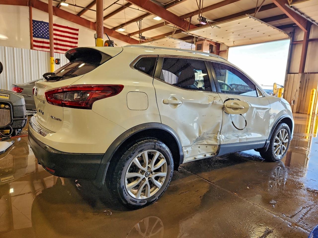 2020 NISSAN ROGUE SPORT S photo 3