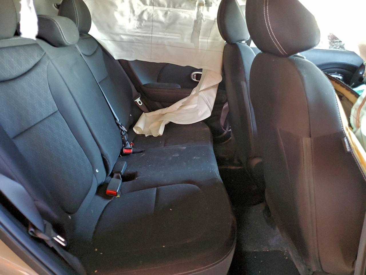2015 KIA SOUL photo 10