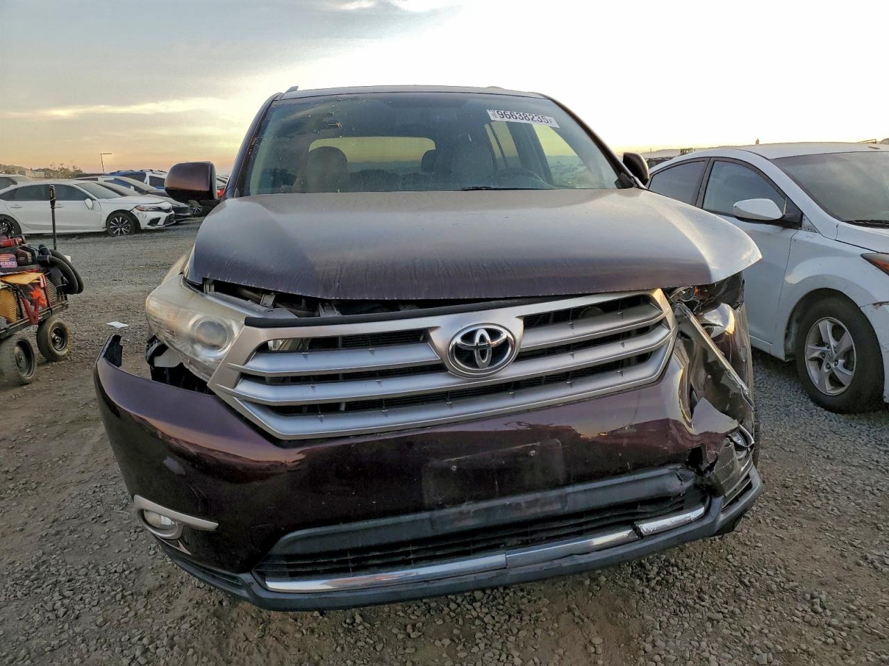 2013 TOYOTA HIGHLANDER LIMITED photo 5