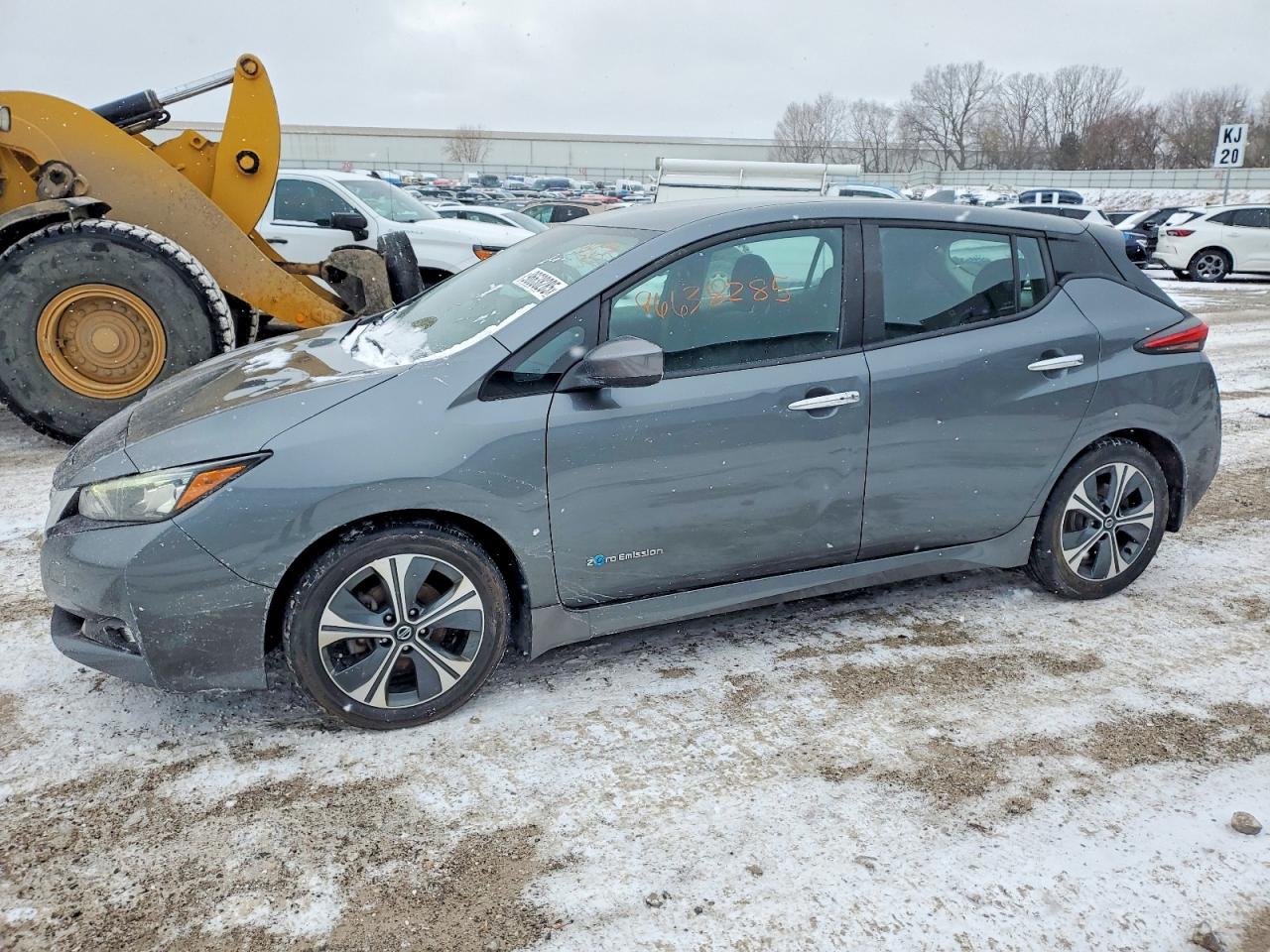2018 NISSAN LEAF