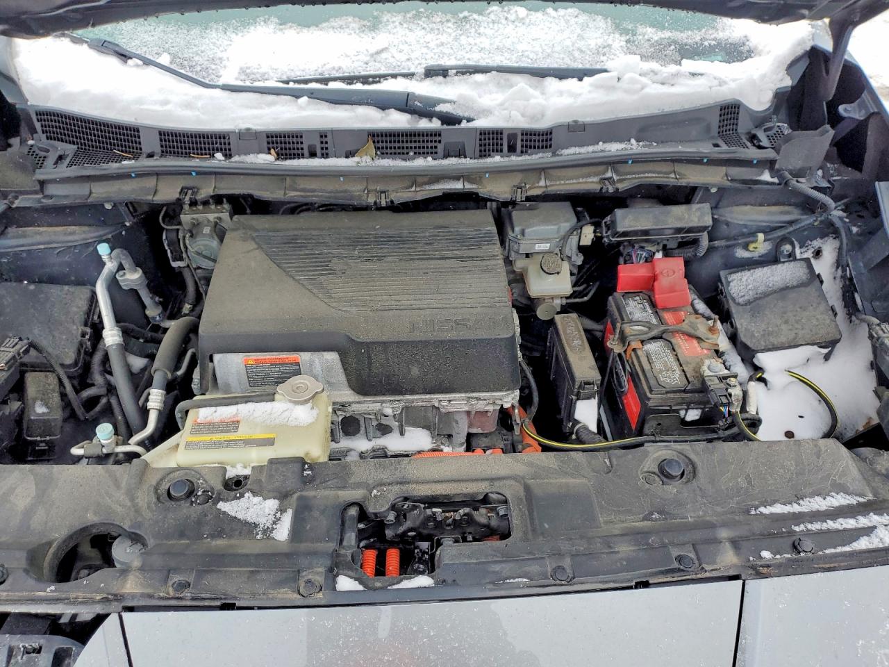 2018 NISSAN LEAF S photo 12