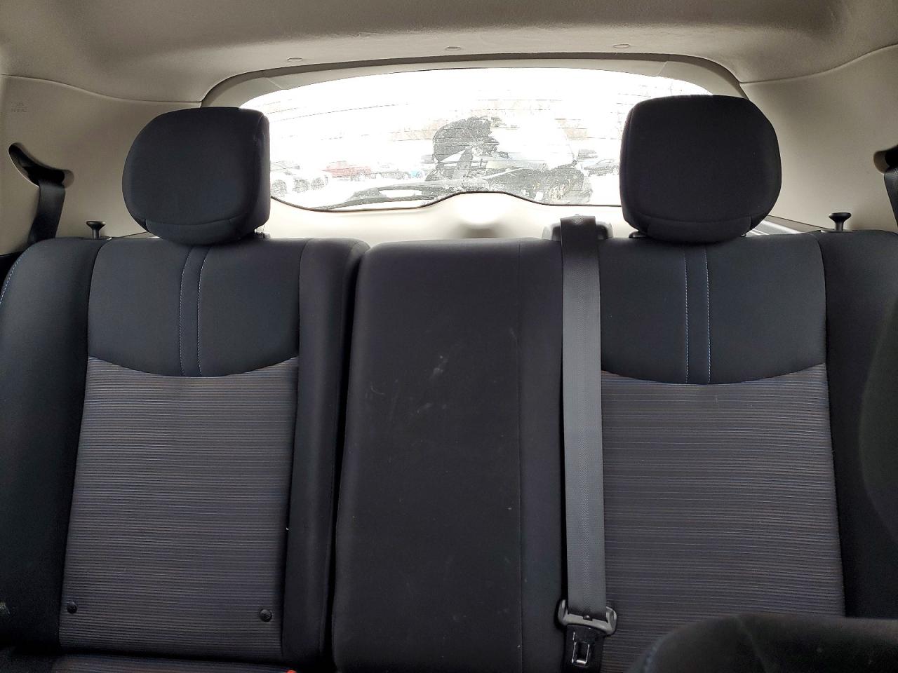 2018 NISSAN LEAF S photo 10