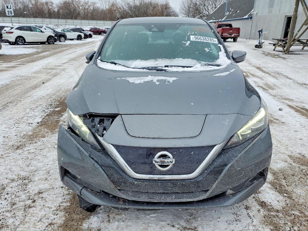 2018 NISSAN LEAF S photo 5