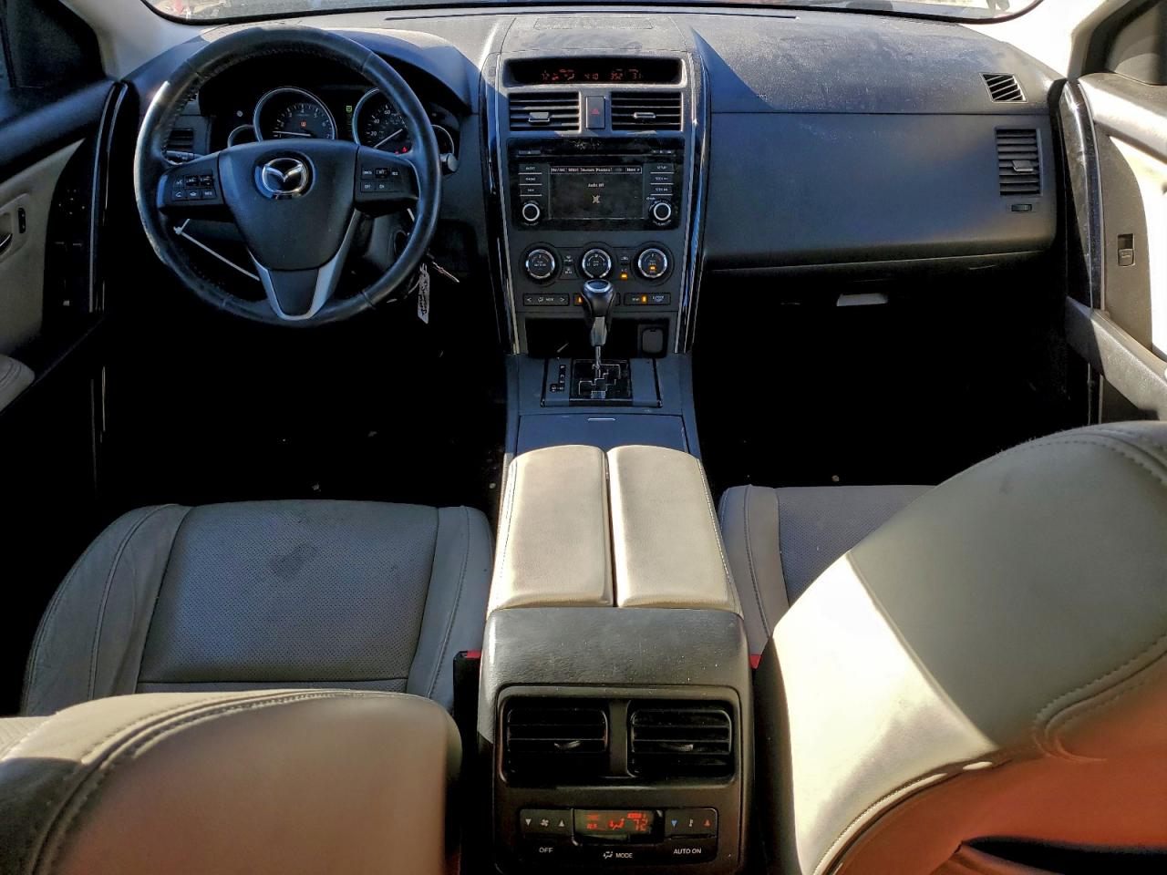 2015 MAZDA CX-9 TOURING photo 8