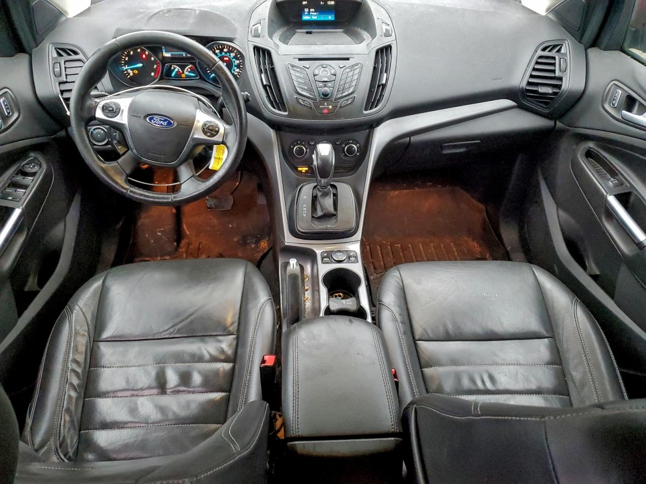 2016 FORD ESCAPE SE photo 8