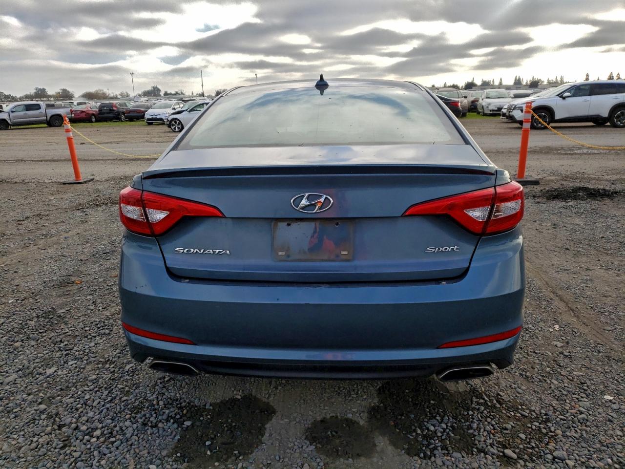 2015 HYUNDAI SONATA SPORT photo 6