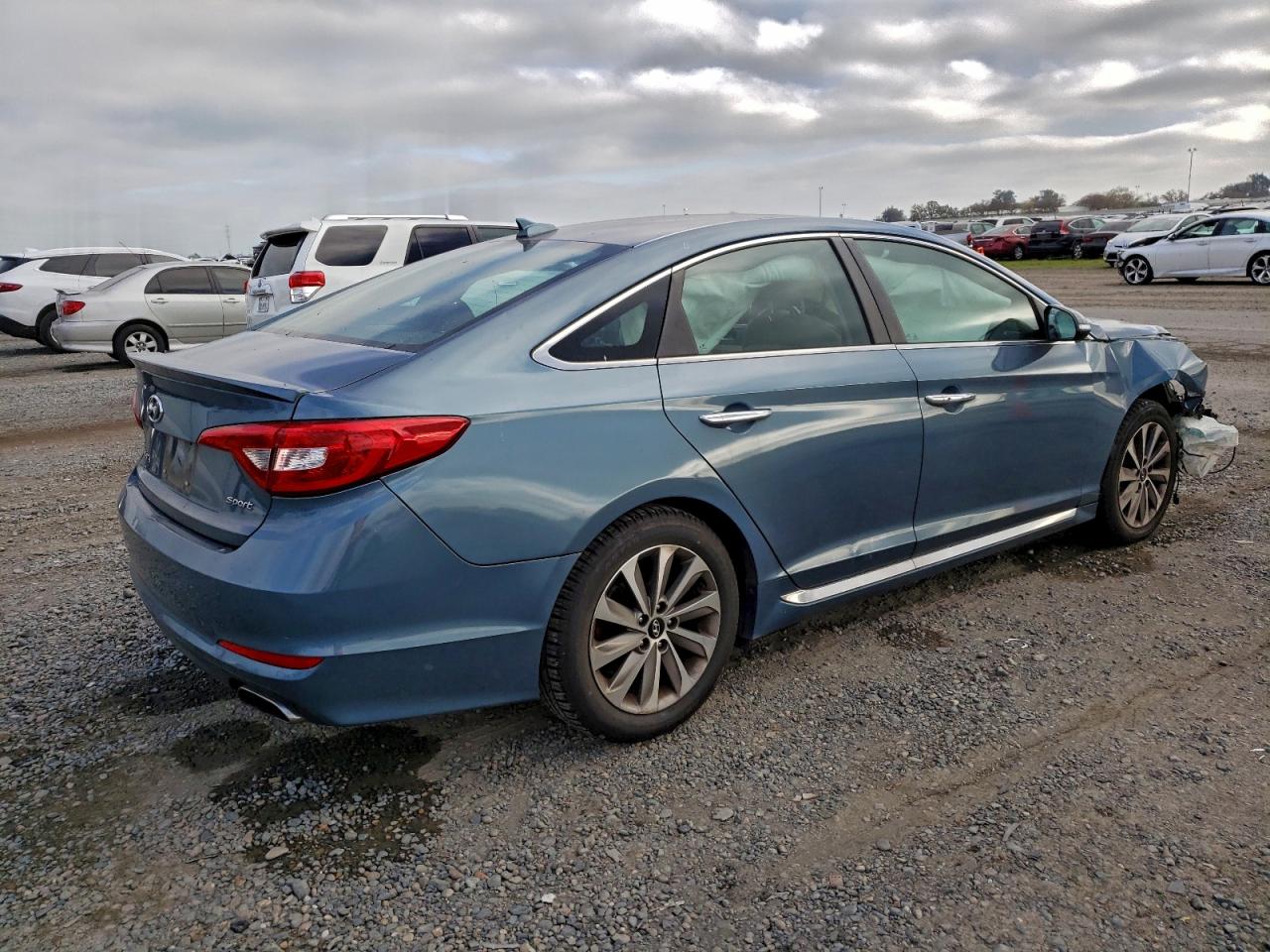 2015 HYUNDAI SONATA SPORT photo 3