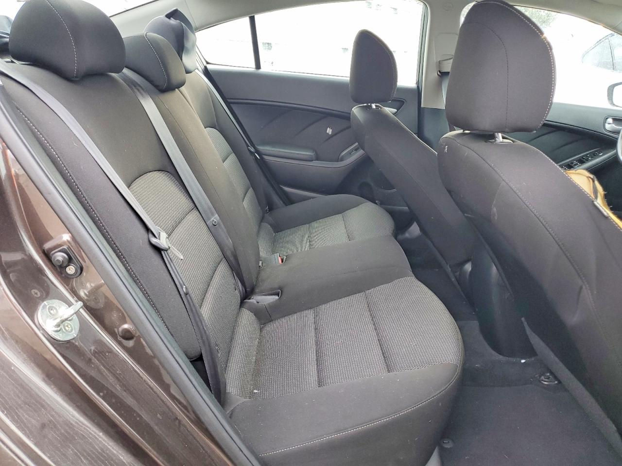 2018 KIA FORTE LX photo 10