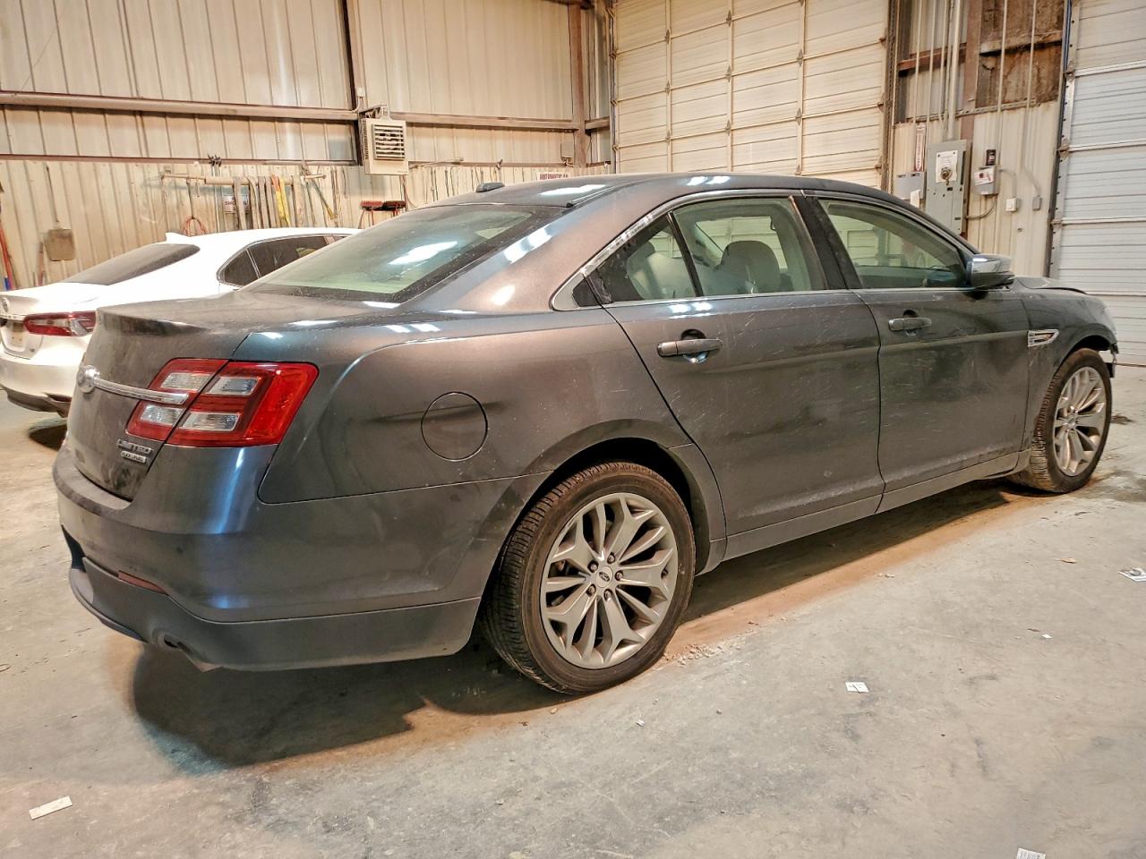 2016 FORD TAURUS LIMITED photo 3
