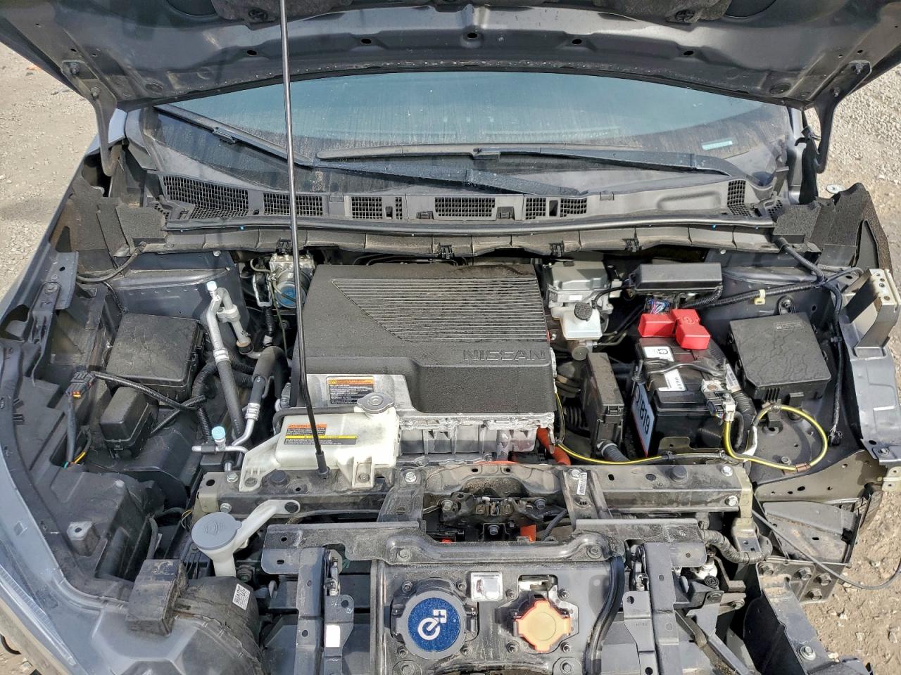 2019 NISSAN LEAF S PLUS photo 11