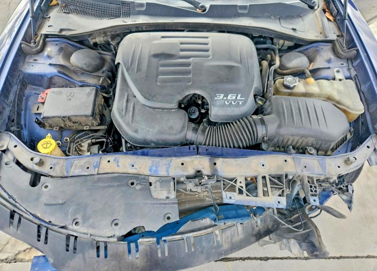 2015 DODGE CHARGER SE photo 11