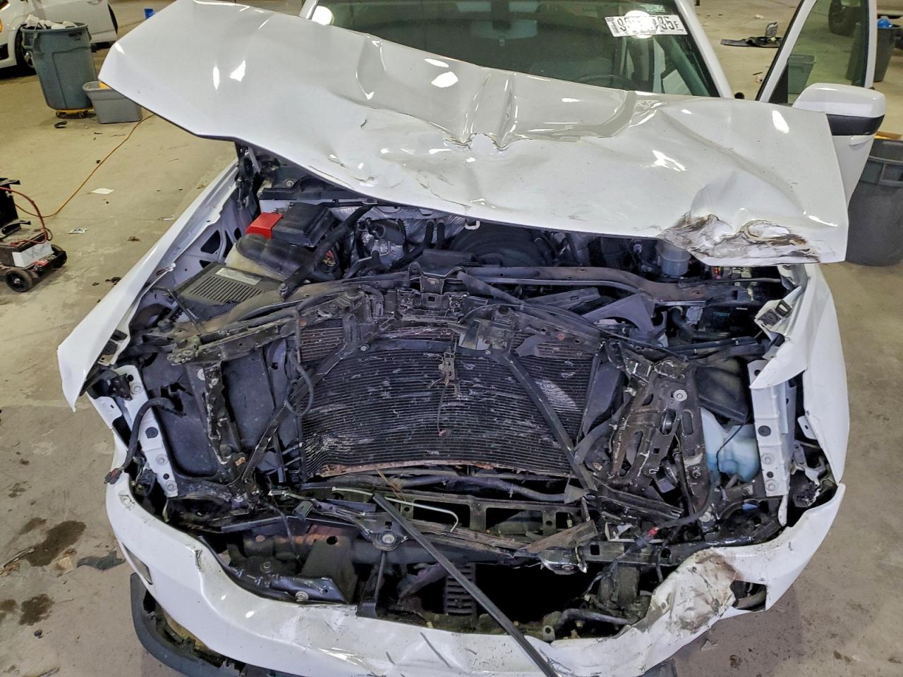 2016 CHEVROLET SILVERADO K1500 LT photo 11