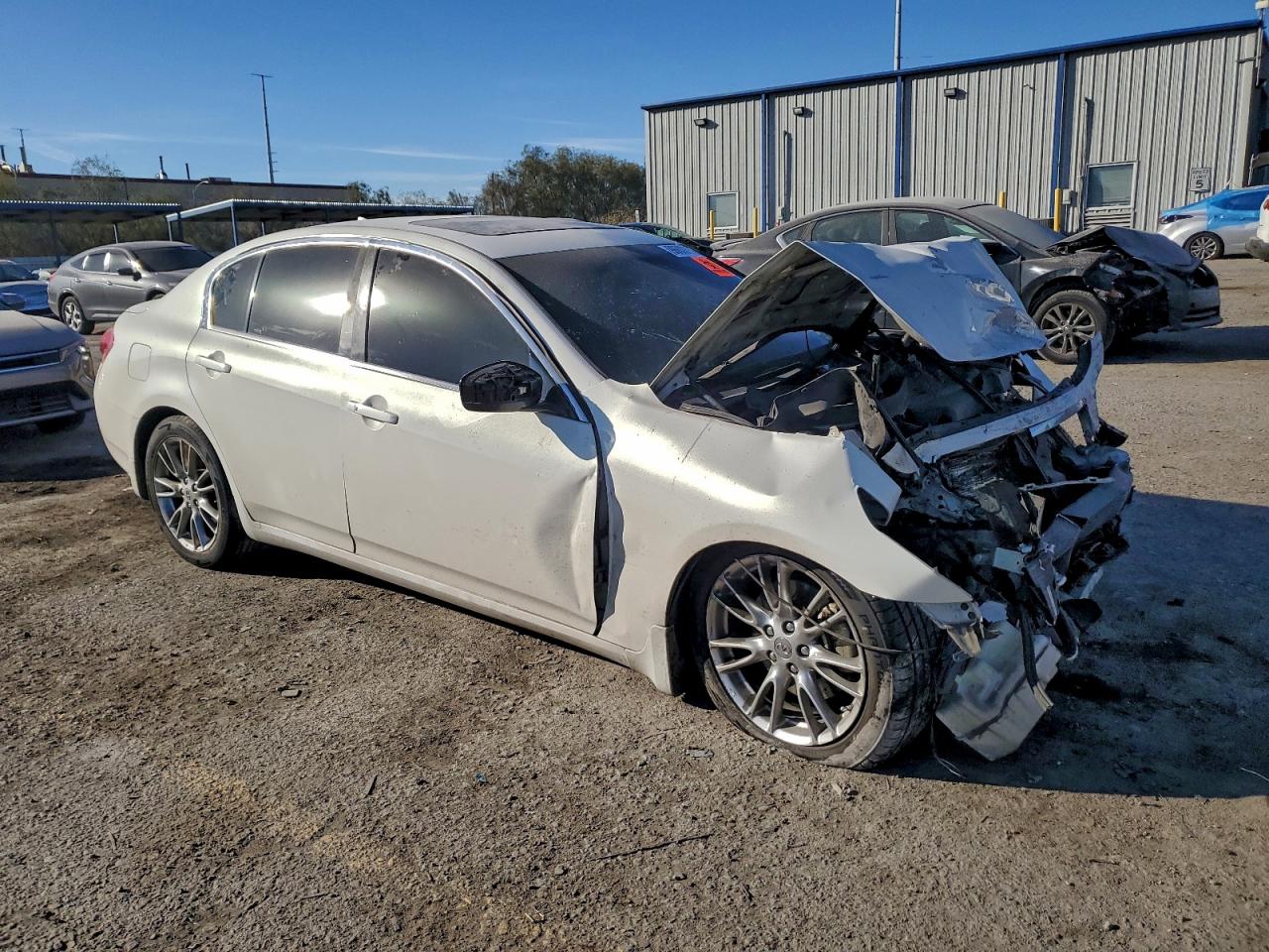 2009 INFINITI G37 BASE photo 4