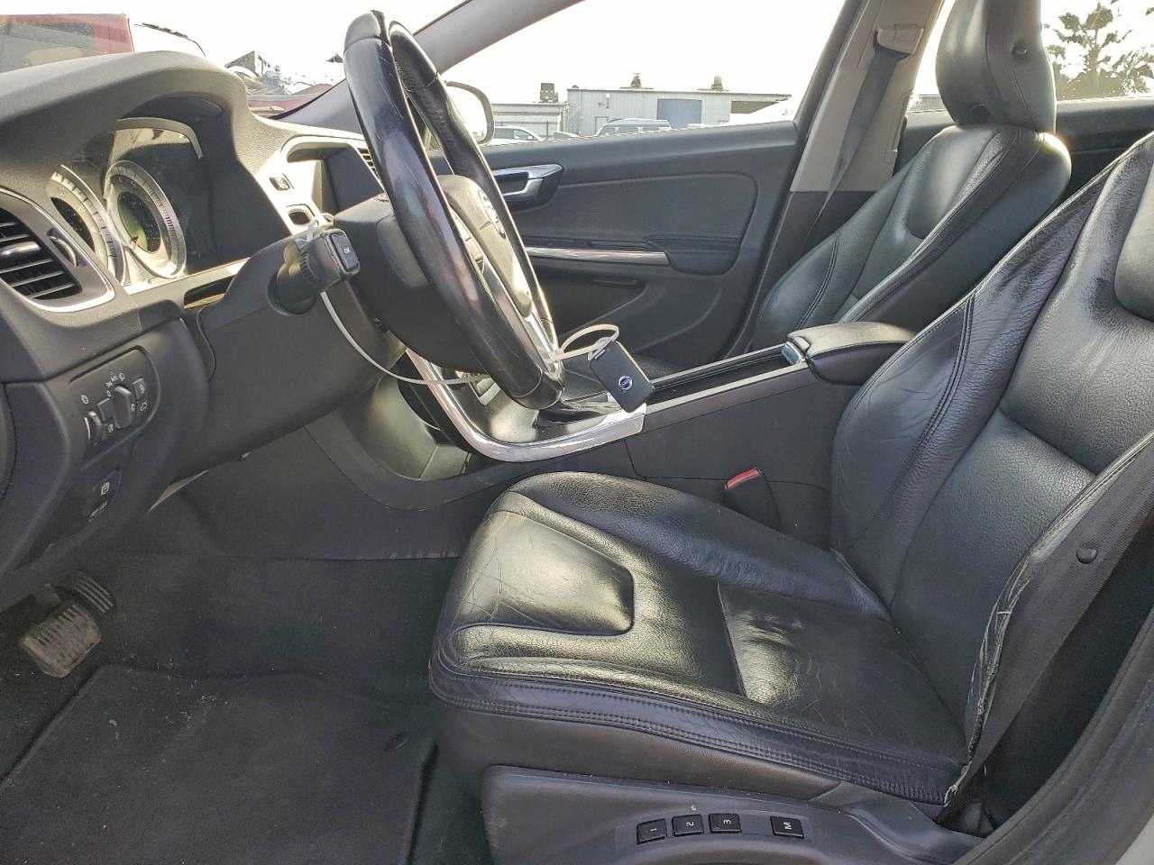2013 VOLVO S60 T5 photo 7