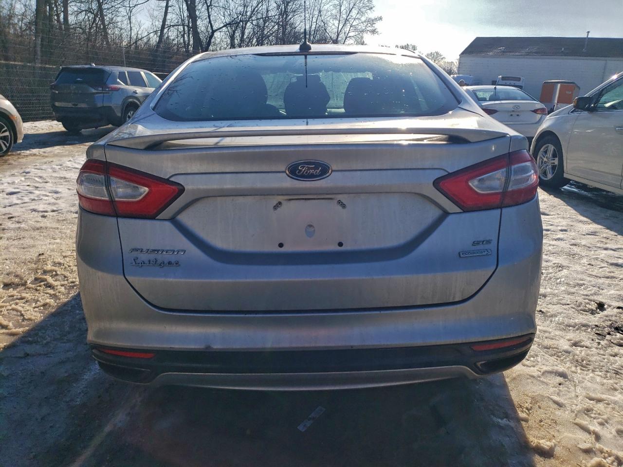 2013 FORD FUSION SE photo 6