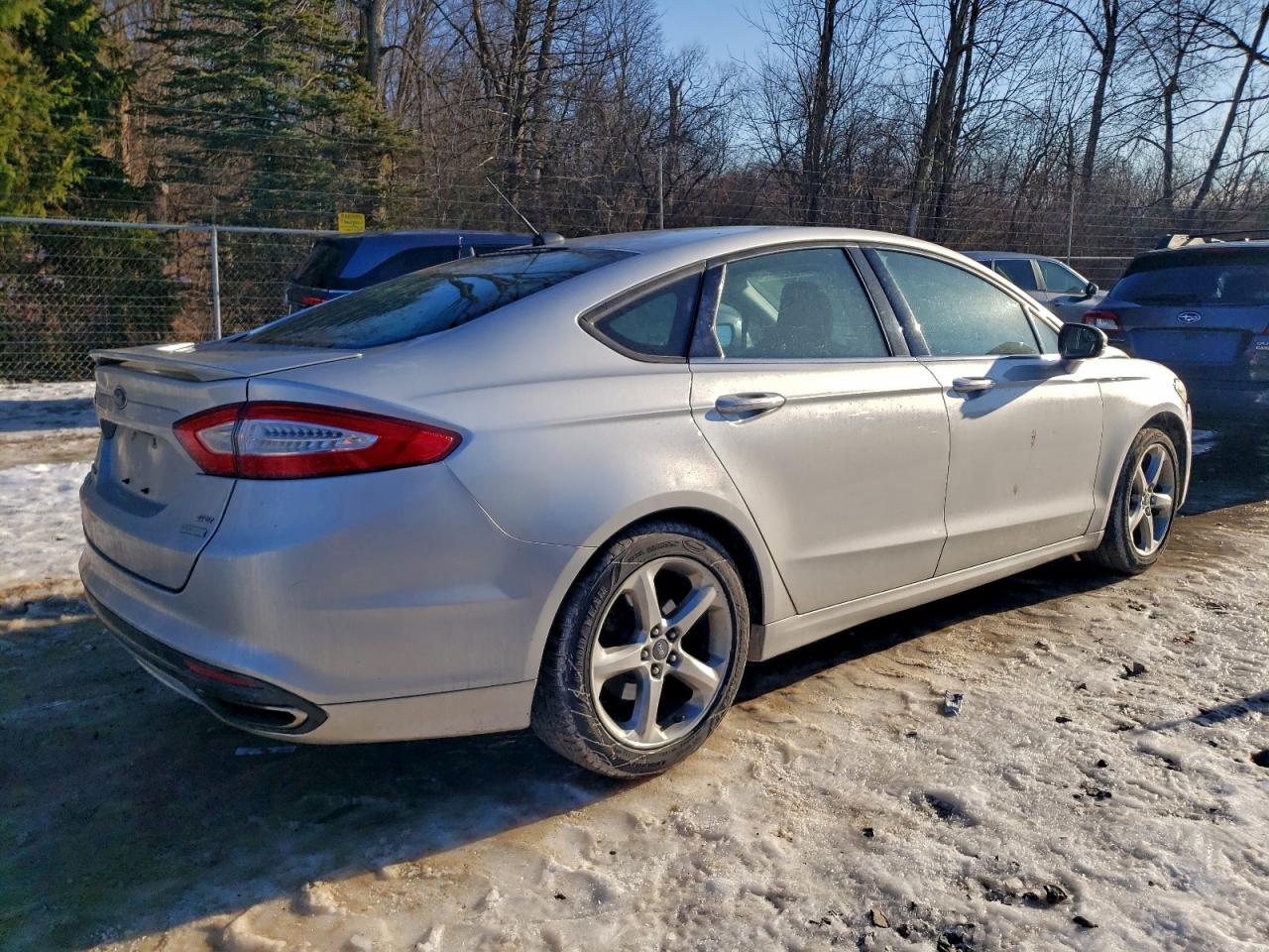 2013 FORD FUSION SE photo 3