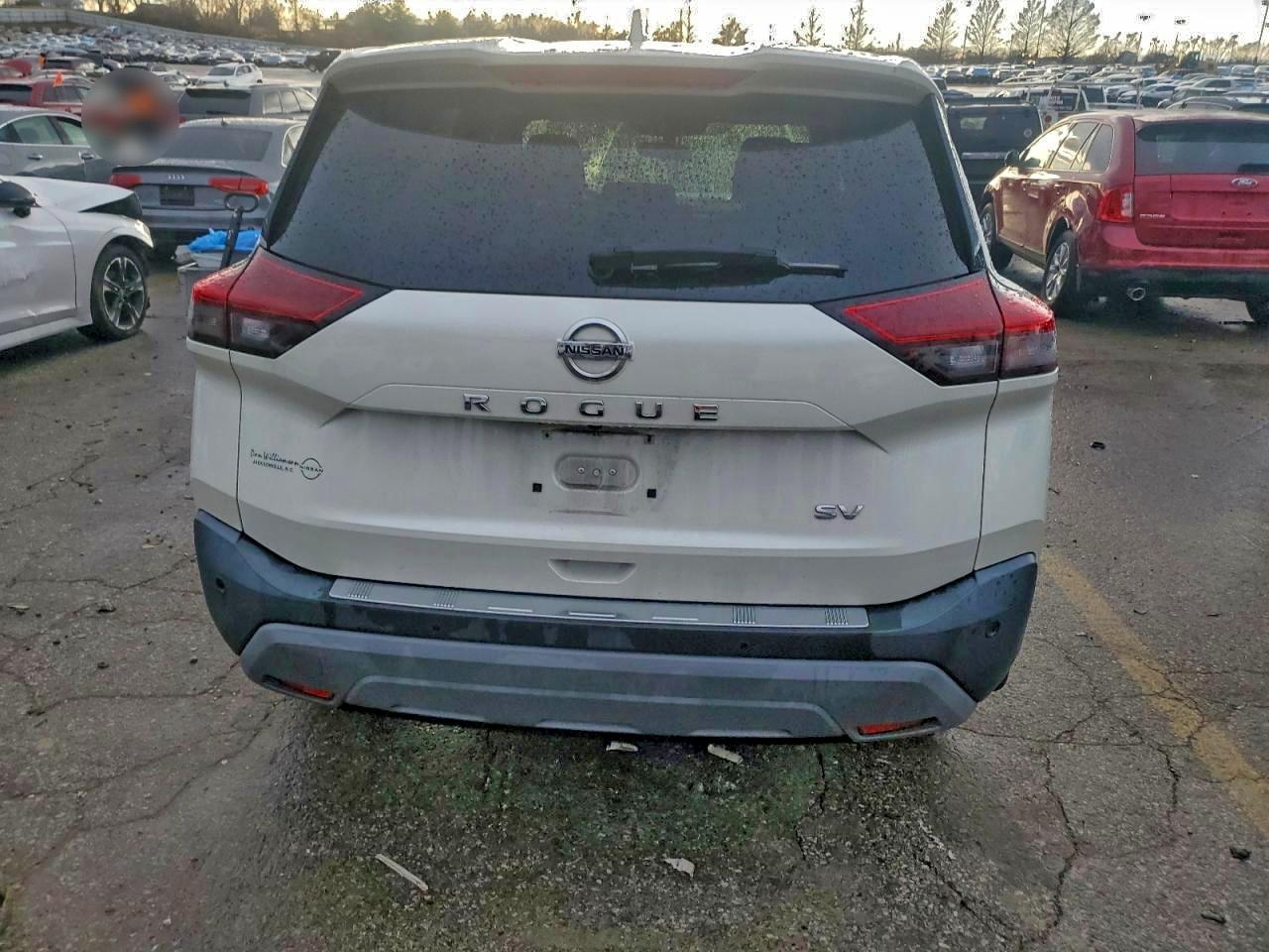 2021 NISSAN ROGUE SV photo 6