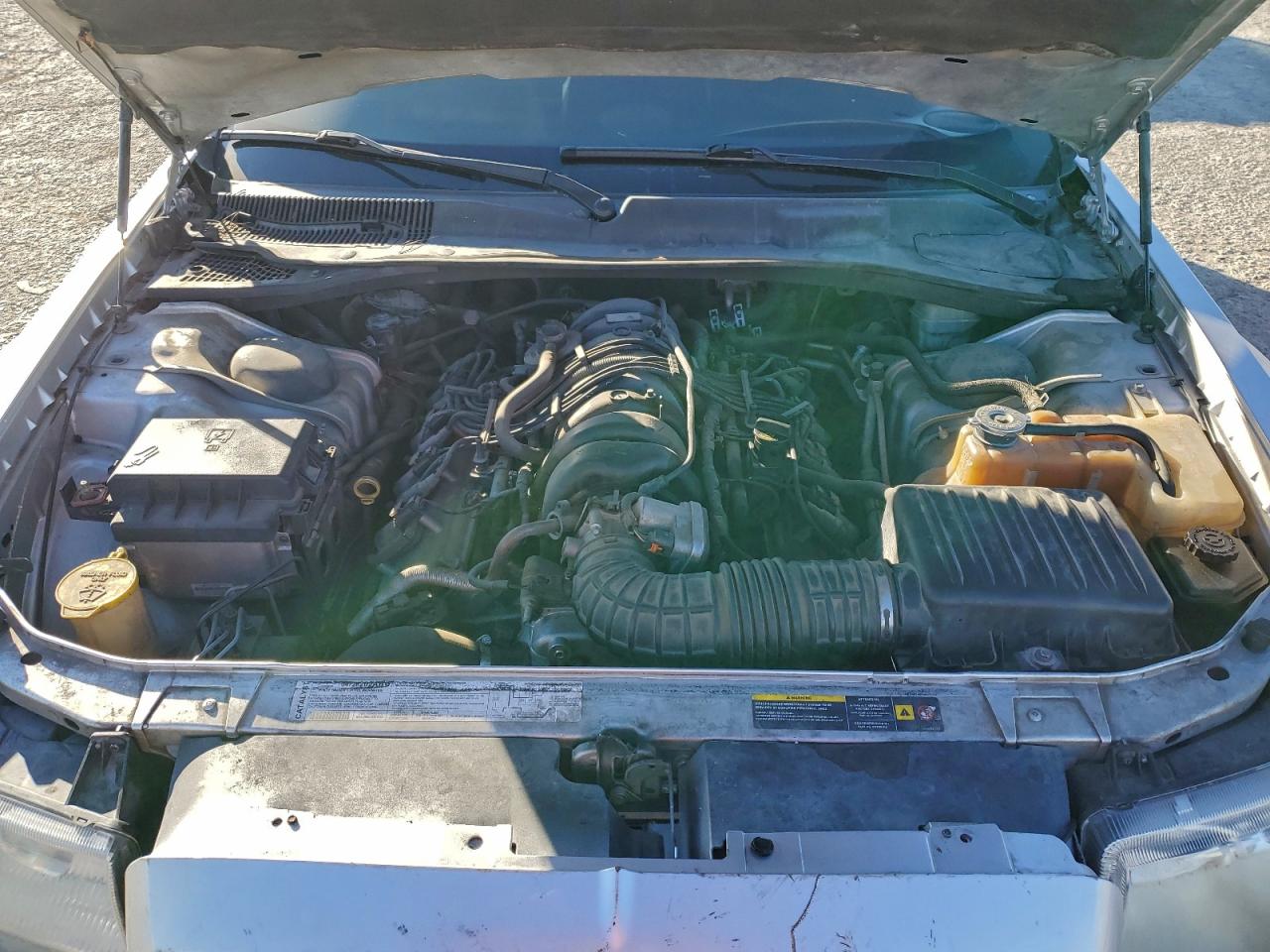 2005 CHRYSLER 300C photo 11