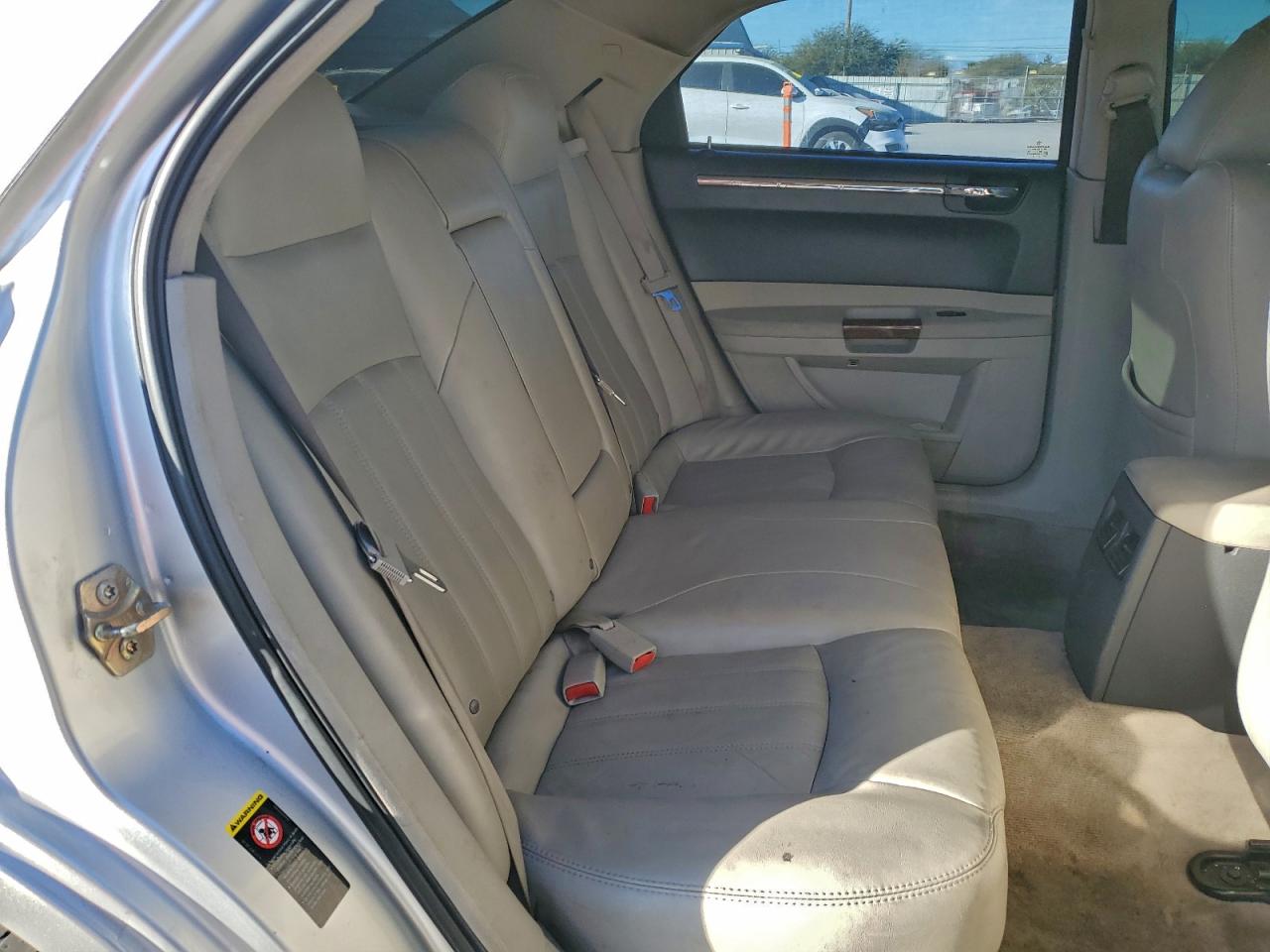 2005 CHRYSLER 300C photo 10