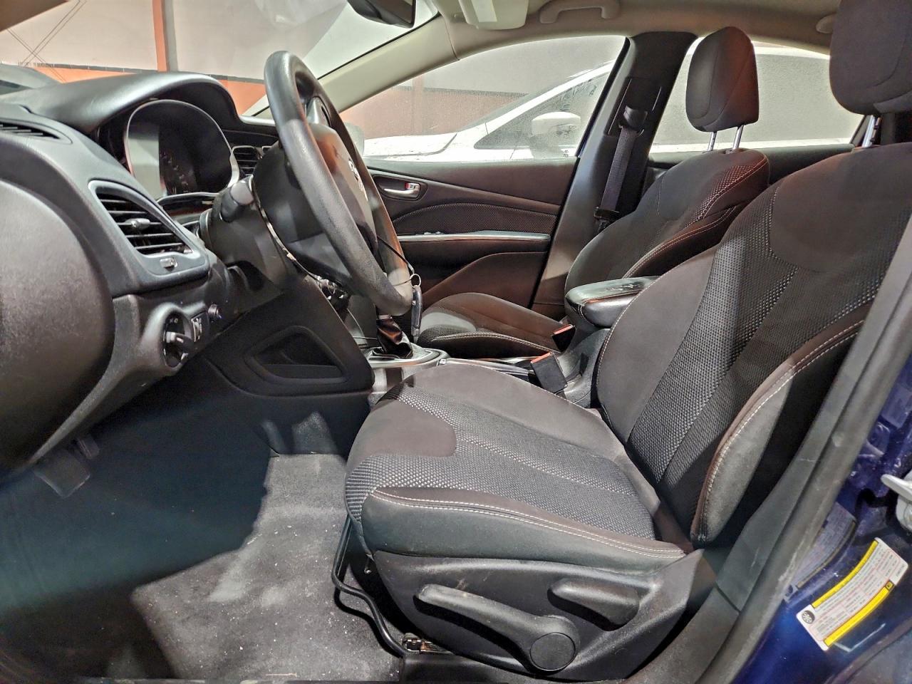 2014 DODGE DART SXT photo 7