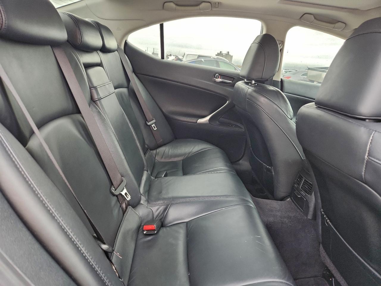 2008 LEXUS IS 250 photo 10