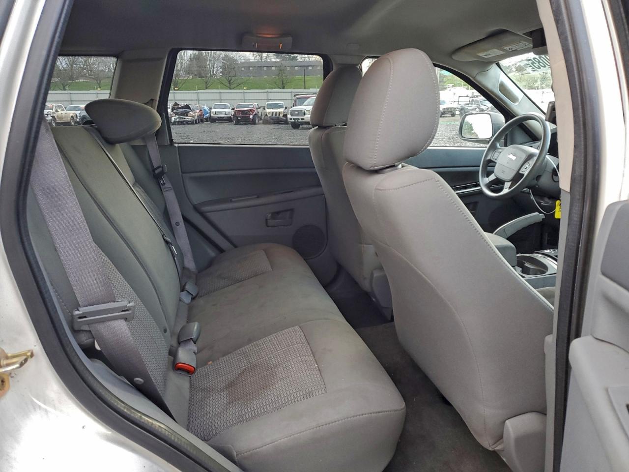 2007 JEEP GRAND CHEROKEE LAREDO photo 11