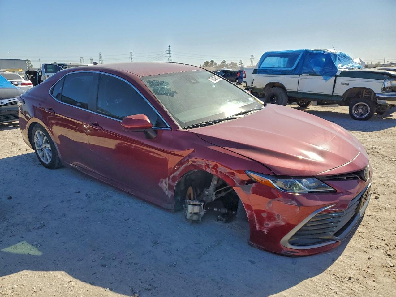 2021 TOYOTA CAMRY LE photo 7