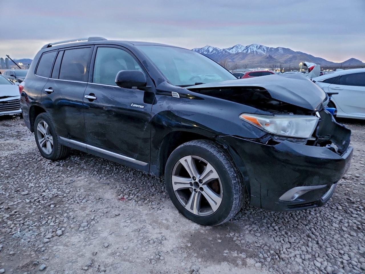 2011 TOYOTA HIGHLANDER LIMITED photo 4
